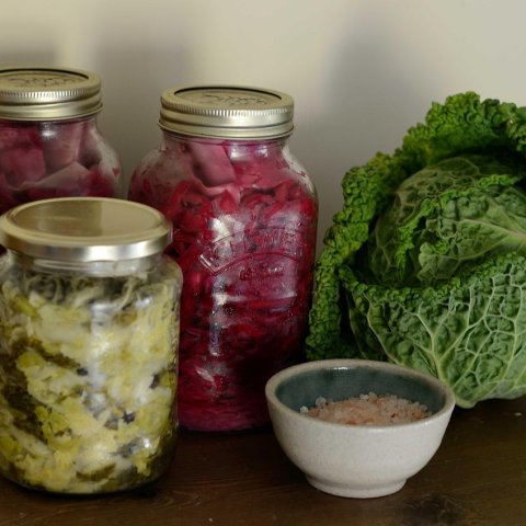 Zdjęcie: Kiszonki i fermentacja w domowej kuchni: od kapusty do kimchi