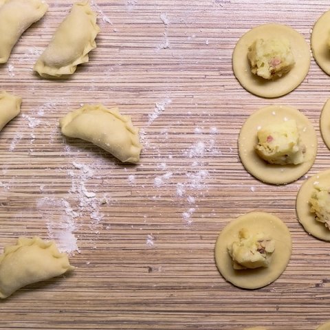 Zdjęcie: Pierogi ruskie: proporcje farszu i sposób gotowania