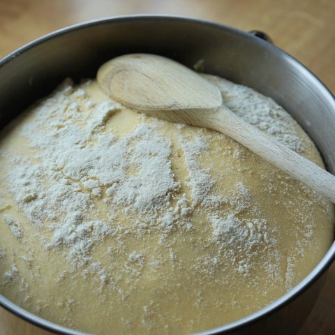 Zdjęcie: Chleb drożdżowy bez wyrabiania: miękki w 2 godziny